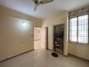Room in 2 BHK Apartment at JS Tulip, Yelahanka – for Rent
