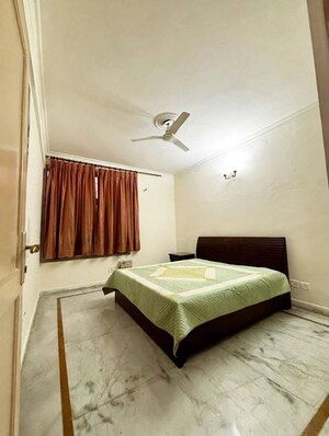 Bedroom in 3 BHK Builder Floor at Sector 22 – for Rent