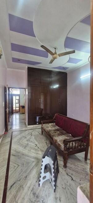2 BHK Independent House For Rent in Sector 8