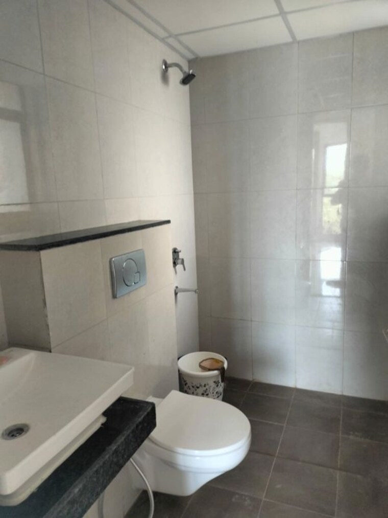 Bathroom, godrej-golf-meadows 2 Bedroom 828 Sq.Ft. Apartment In Poyanje Navi Mumbai 10699728