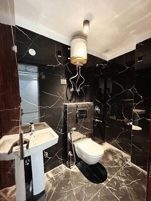 Team Area in 3 BHK Apartment at Palm Residency Chhatarpur, Chattarpur – for Rent