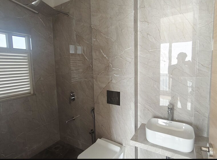 Bathroom, ruparel-iris 2 Bedroom 830 Sq.Ft. Apartment In Matunga West Mumbai 10700051