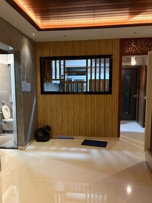 Room in 2 BHK Apartment at Mayfair The View, Vikhroli West – for Rent
