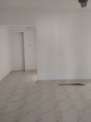 Room in 1 BHK Apartment at Tharwani Sky View, Kharghar – for Rent