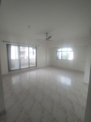 1 BHK Apartment For Rent in Tharwani Sky View, Kharghar