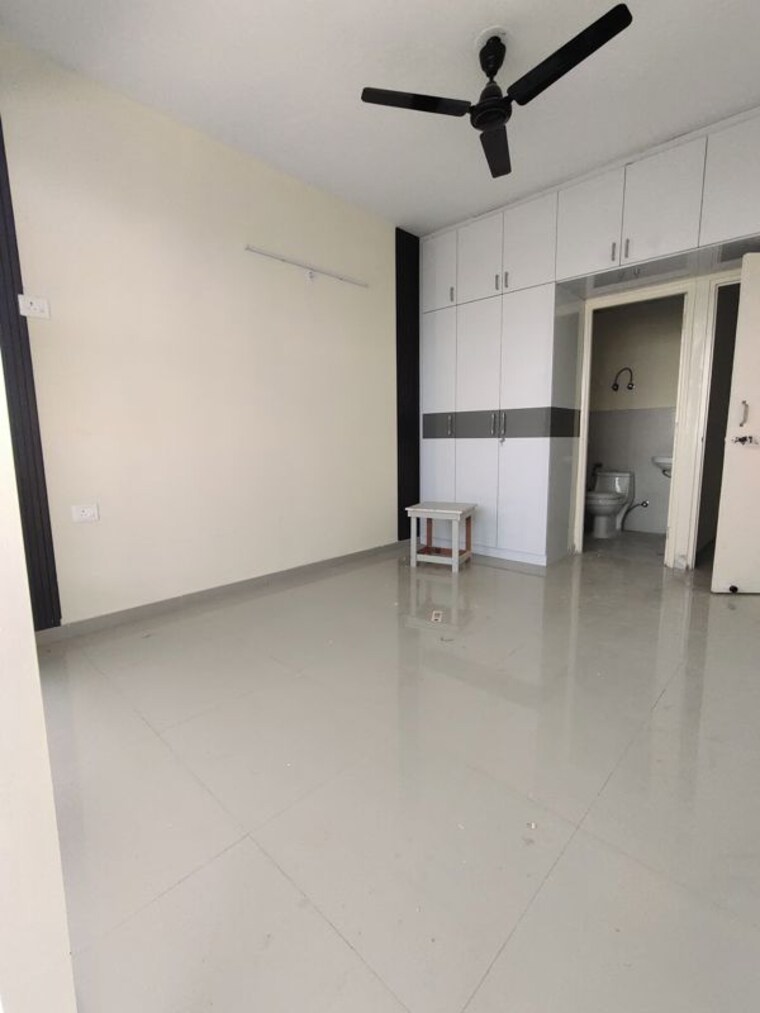 Room, pyramid-midtown 2 Bedroom 699 Sq.Ft. Apartment In Sector 59 Gurgaon 10700081