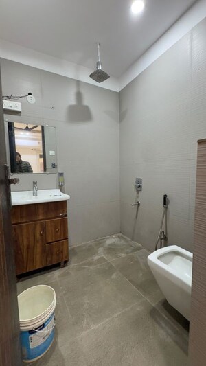 Bathroom in 3 BHK Apartment at Palm Residency Chhatarpur, Chattarpur – for Rent