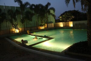 Swimming Pool in 2 BHK Apartment at Mayfair The View, Vikhroli West – for Rent