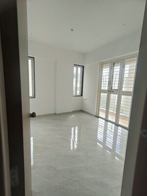 Room in 2 BHK Apartment at Griad Nest, Baner – for Rent