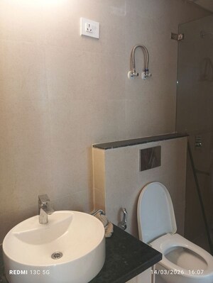 Bathroom in 3 BHK Apartment at Signature Global City 63A, Sector 63a – for Rent