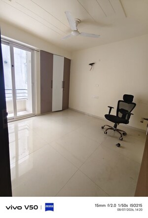 Room in 2 BHK Apartment at Shree Parshvanath Enclave, Krishnapuri – for Rent