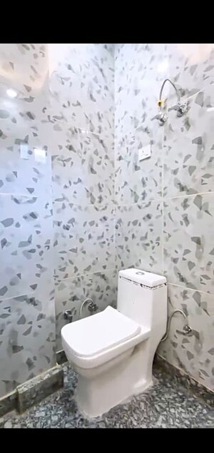 Bathroom in 2 BHK Independent House at Vipin Garden – for Sale