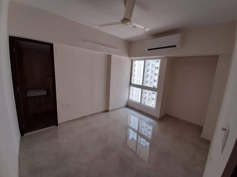 Room, lodha-amara 2 Bedroom 672 Sq.Ft. Apartment In Kolshet Road Thane 10700123