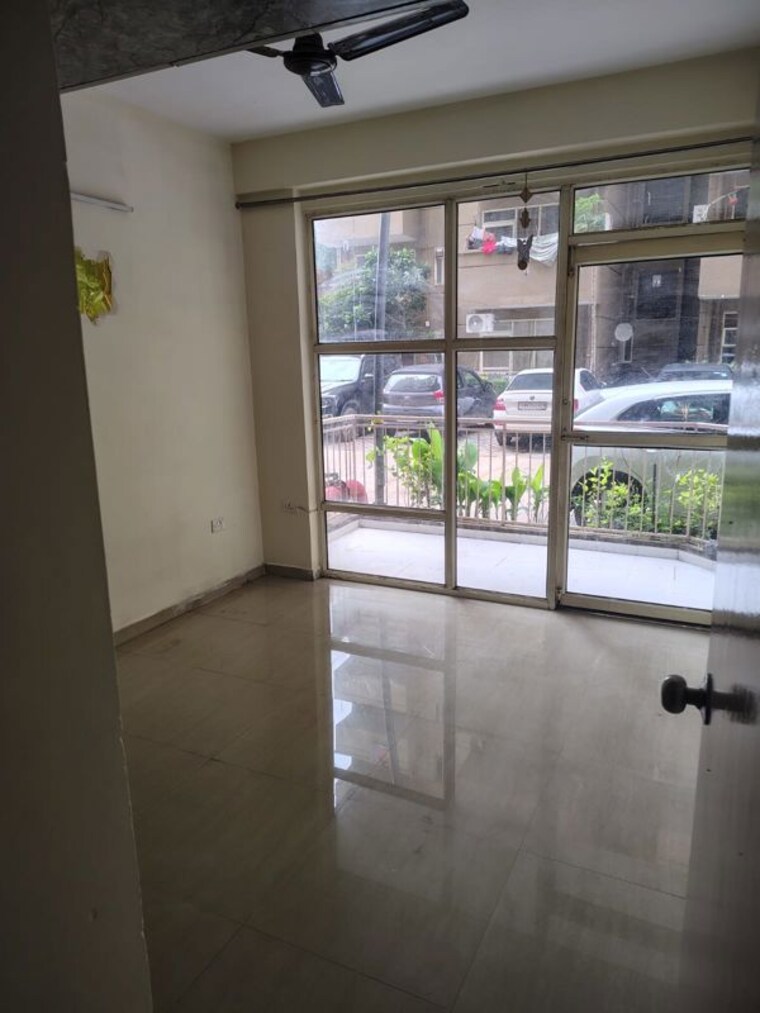 Balcony, pyramid-urban-homes 2 Bedroom 625 Sq.Ft. Apartment In Sector 70a Gurgaon 10700131