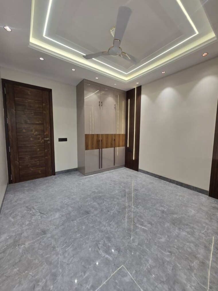 Room, bptp-green-oaks 3 Bedroom 130 Sq.Ft. Builder Floor In Sector 70a Gurgaon 10700133