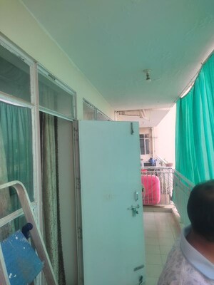 Furnished Amenities in 2 BHK Apartment at Suncity Avenue 102, Sector 102 – for Rent
