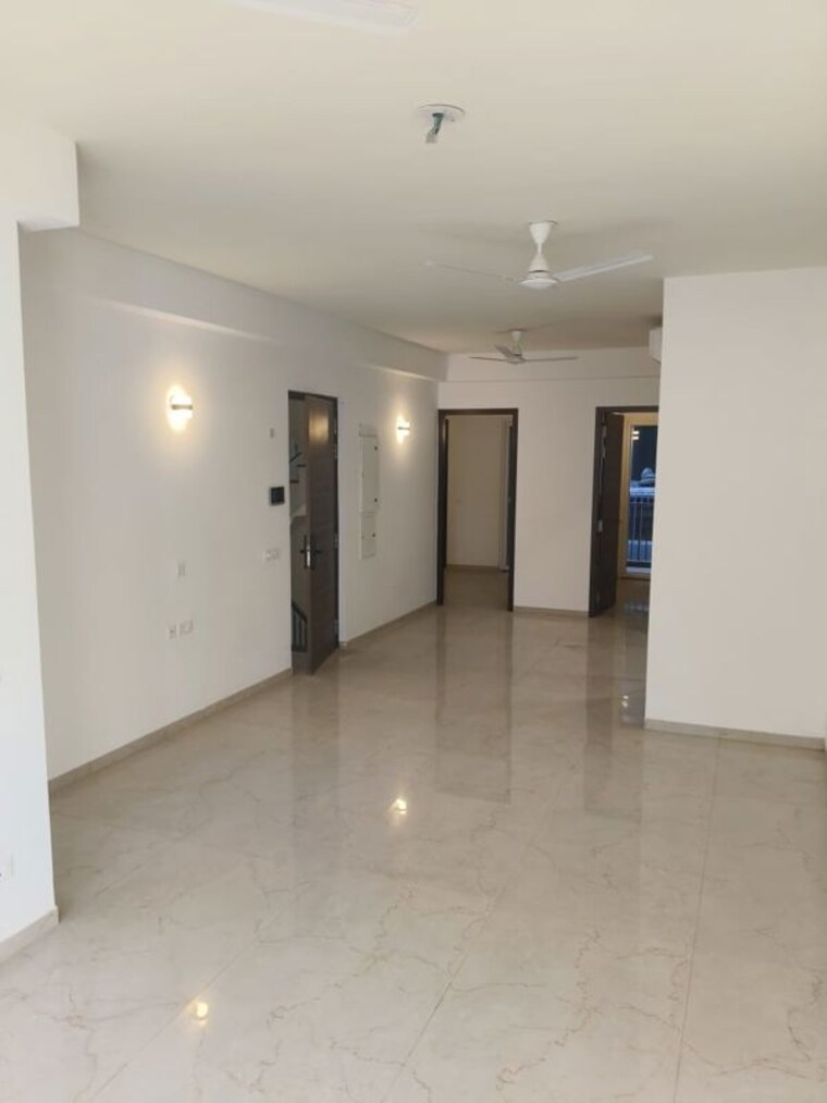Room, smart-world-orchard 3 Bedroom 1680 Sq.Ft. Builder Floor In Sector 61 Gurgaon 10700146