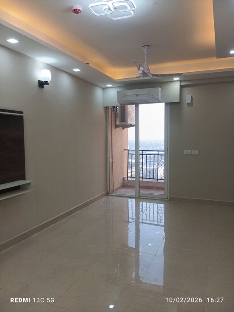 Room, signature-global-prime 2 Bedroom 590 Sq.Ft. Apartment In Sector 63a Gurgaon 10700150