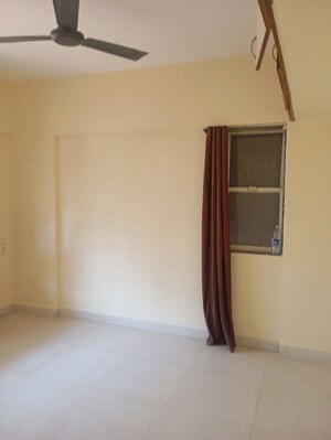 Room in 1 BHK Apartment at Bhujbal Township, Kothrud – for Rent