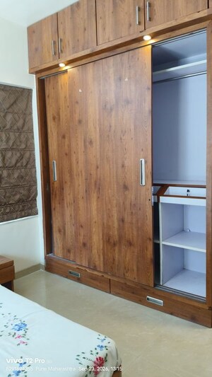 Room in 2 BHK Apartment at Kakkad Madhuban, Balewadi – for Rent