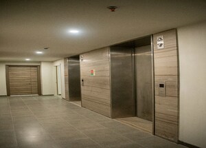 Room in 3.5 BHK Apartment at Ireo Victory Valley, Sector 67 – for Rent
