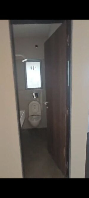 Bathroom in 2 BHK Apartment at Sonam Soneri, Mira Road East – for Sale