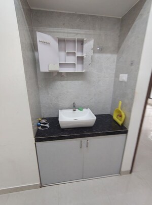 Furnished Amenities in 1.5 BHK Apartment at Drushti Sapphire, Ghatkopar East – for Rent