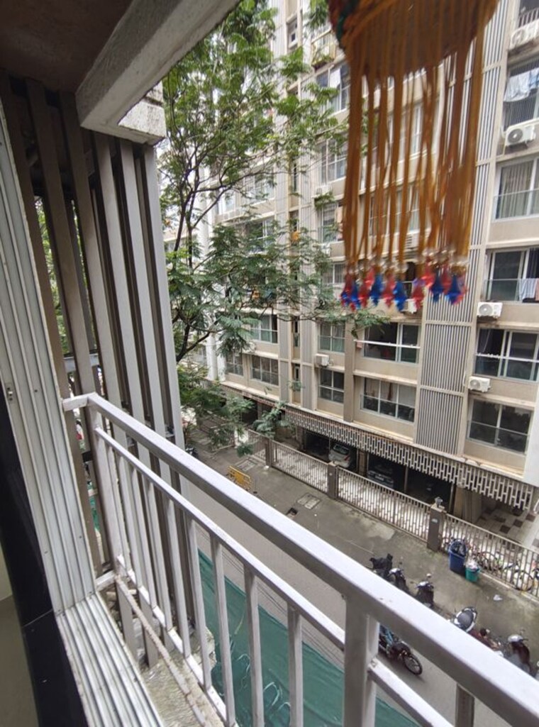 Balcony, drushti-sapphire 1.5 Bedroom 484 Sq.Ft. Apartment In Ghatkopar East Mumbai 10700204