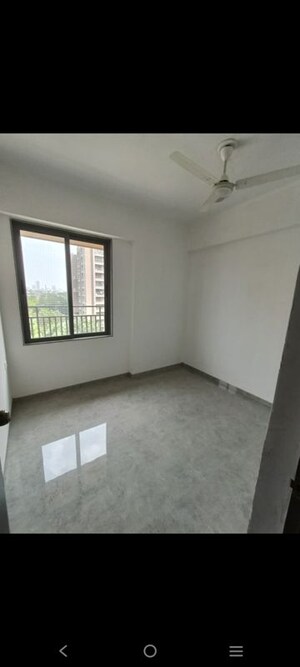 Room in 3 BHK Apartment at Sankalp Gwala, Ambli – for Rent