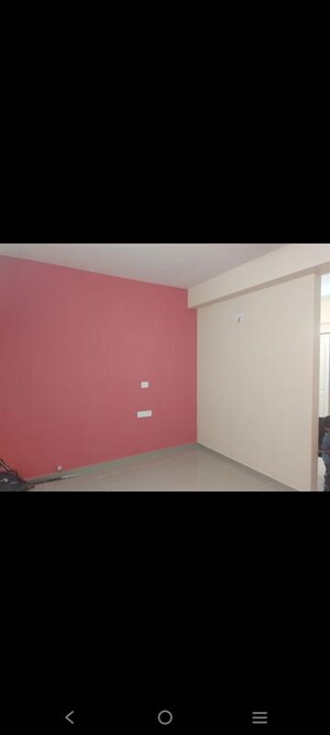 Room in 3 BHK Apartment at Goyal Orchid Valley, Shela – for Rent