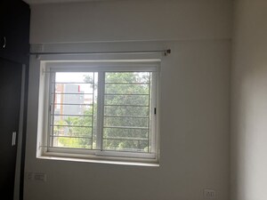 Room in 2 BHK Apartment at Mahendra Aarna, Electronic City Phase ii – for Rent