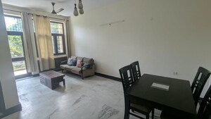 Living Room in 2.5 BHK Builder Floor at Sector 47 – for Rent
