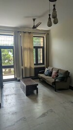 2.5 BHK +  1350 Sq.Ft. Builder Floor in Sector 47