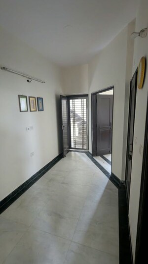 Room in 2.5 BHK Builder Floor at Sector 47 – for Rent