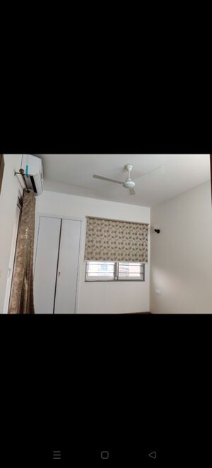 Room in 3 BHK Apartment at ABA Ivy County, Sector 75 – for Rent