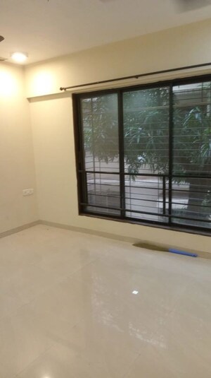 Room in 1 BHK Apartment at Sindhi Society, Chembur – for Rent