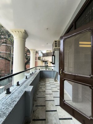 Kitchen in 3 BHK Builder Floor at Sector 17 – for Rent