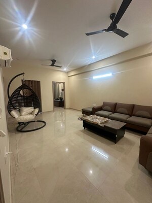 2 BHK Builder Floor For Rent in Craft Destination 43, Sector 43