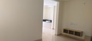 Room in 3 BHK Apartment at Aurobindo The Regent, Kondapur – for Rent