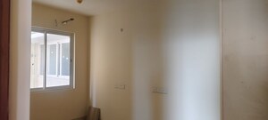 Room in 3 BHK Apartment at Aurobindo The Regent, Kondapur – for Rent