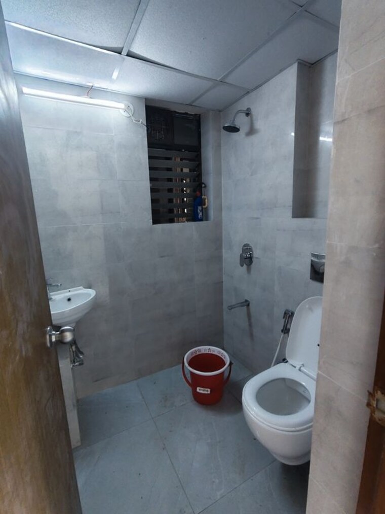 Bathroom, siddha-sky 1 Bedroom 408 Sq.Ft. Apartment In Sion Mumbai 10700394