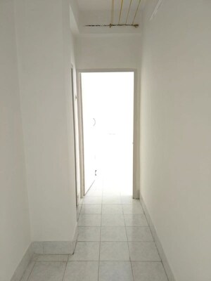 2 BHK Apartment For Rent in New Mahada Colony, Goregaon East