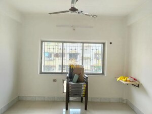 Living Room in 2 BHK Apartment at New Mahada Colony, Goregaon East – for Rent