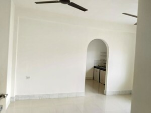 Furnished Amenities in 2 BHK Apartment at New Mahada Colony, Goregaon East – for Rent