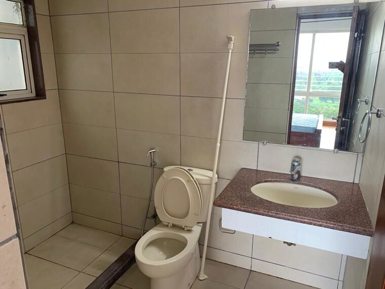 Bathroom, marvel-diva-2 3 Bedroom 1800 Sq.Ft. Apartment In Magarpatta City Pune 10700443