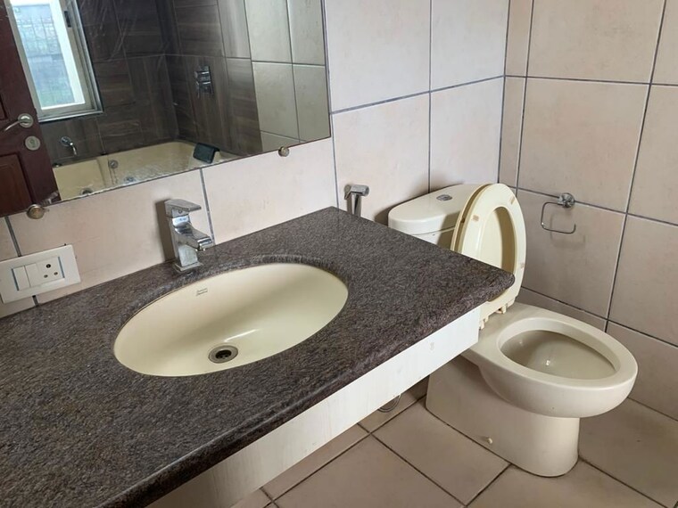 Bathroom, marvel-diva-2 3 Bedroom 1800 Sq.Ft. Apartment In Magarpatta City Pune 10700443