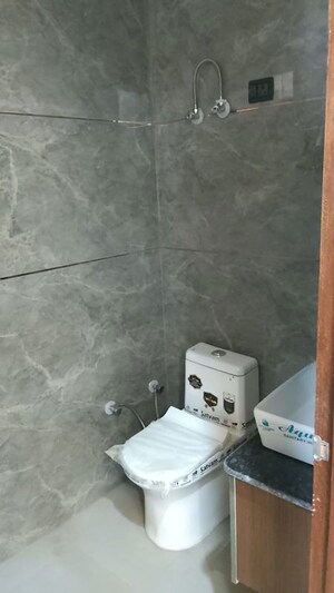 Bathroom in 2 BHK Builder Floor at Maan Sona Apartments, Shahberi – for Sale