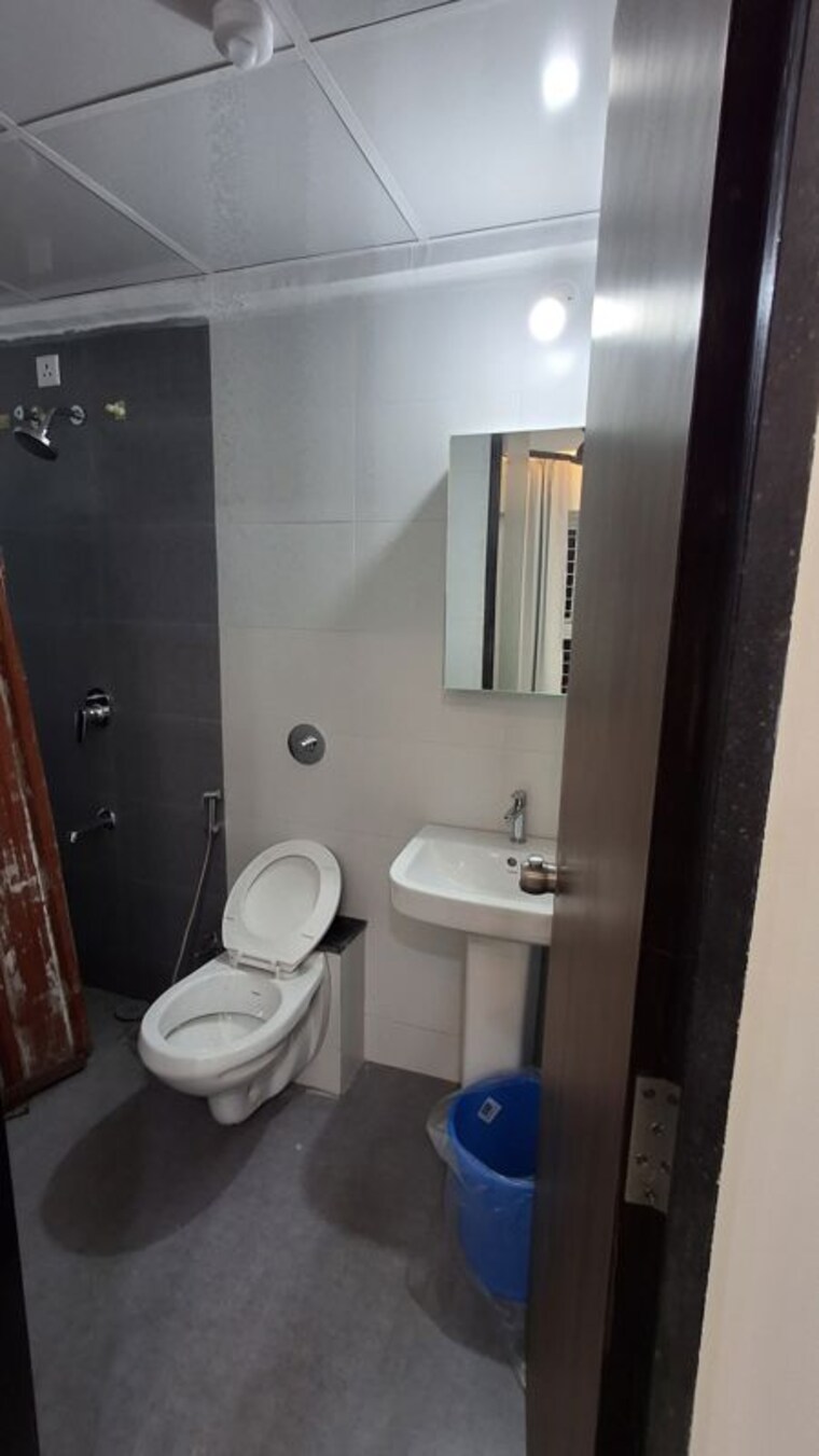Bathroom, samartha-41-estera-phase-3 2 Bedroom 692 Sq.Ft. Apartment In Punawale Pune 10700485