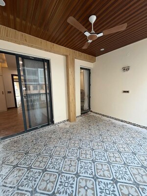 Bedroom in 3 BHK Builder Floor at Sector 14 – for Sale
