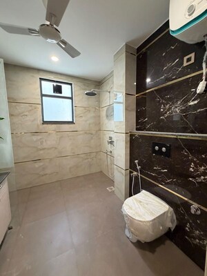 Bathroom in 3 BHK Builder Floor at Sector 14 – for Sale